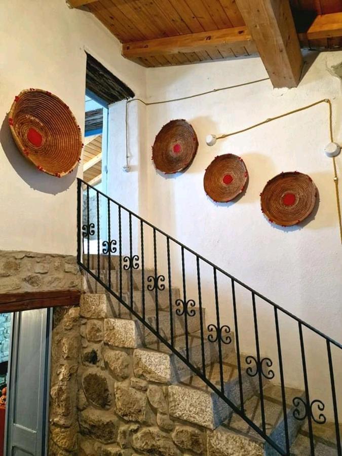 Hotel Sa domu de ziu Antoneddu Tuili Esterno foto