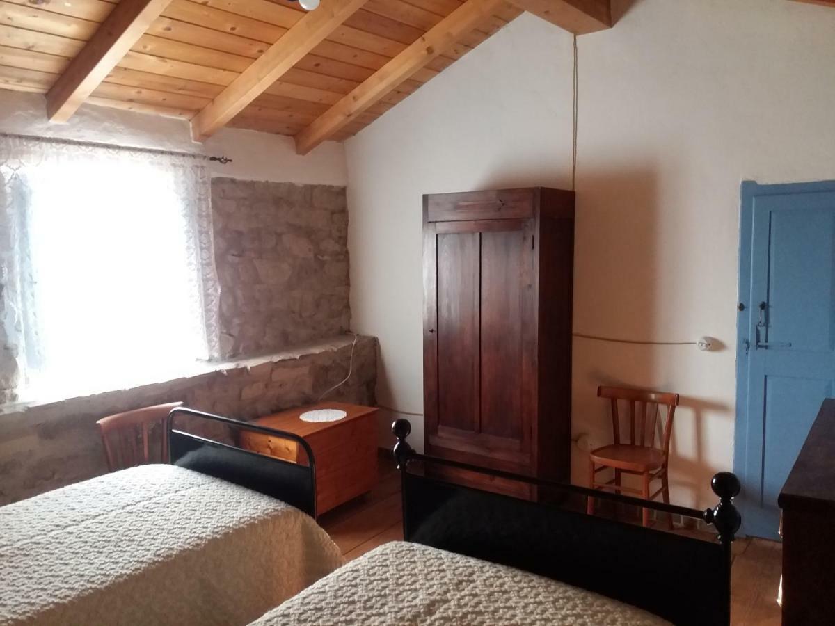 Hotel Sa domu de ziu Antoneddu Tuili Esterno foto
